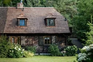 W Starym Dworku - unikatowy dom z ogrodem na wyłączność - Oblasy