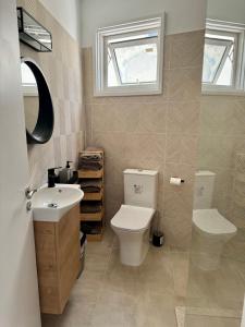 Luxury two bed Kato Pafos flat