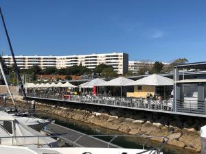 Sleep and Sail - Marina de Oeiras - Lisbons coast