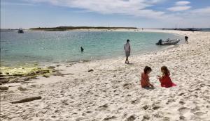 T2 avec piscine en résidence 4 étoiles