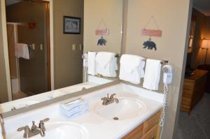 Beaver Village Unit #0521