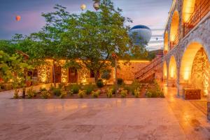 Cappadocia Cavusin Stone House