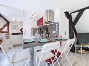 Appartements LE MARCARON - Hypercentre Obernai - Confort - Lumineux : photos des chambres