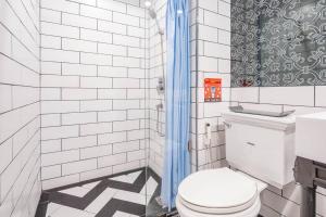 Lsq Venetian Condo 1 bedroom luxury with pool & gym access