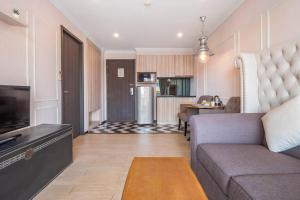 Lsq Venetian Condo 1 bedroom luxury with pool & gym access