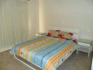 SS1088 Golf heights 2 bedroom sea view apartment