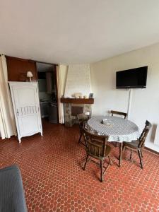 Appartements Pla d-Adet- Studio 4 personnes Armazan : photos des chambres