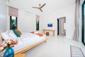 Garden pool villa V110