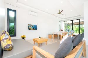 Garden pool villa V110