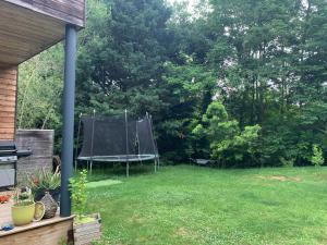Villas Maison en bois au calme piscine : photos des chambres