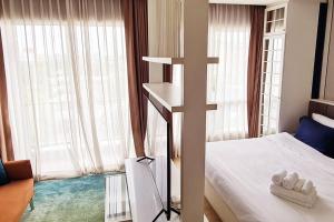 Cosy SeaView, High Floor, free Netflix