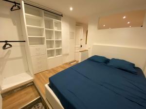 Appartements Atypic 3 bedrooms triplex with terrace, 5km from Nice : photos des chambres