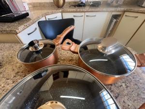 Casa Vintage 5 Quartos, Gramado frente e fundos , Roupas de cama completo , 4 Garagens, 9 camas