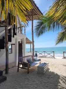 Makuti Beach Bungalows - Dikoni