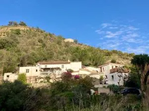 Las Golondrinas, authentic Cortijo in the hills of Almuñécar - El Rescate