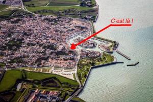 Baleines - avec rooftop et parking