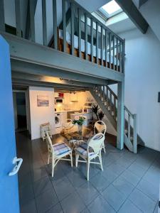 Appartements T3 on the port with rooftop and parking : photos des chambres