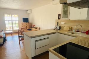 Nest overlooking the Gulf of Saint-Tropez