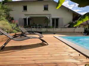 Maisons de vacances Villa piscine entre lac et montagne : photos des chambres