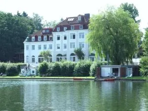 See Schlosshotel am Kellersee - Weissenhäuser Strand