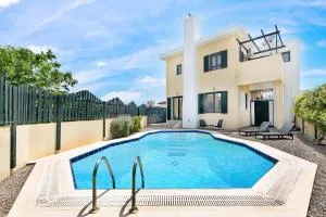 Anastasia Veranna Villa - Plimmiri