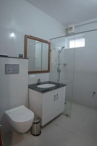 Daffodils Luxury Airport Suites