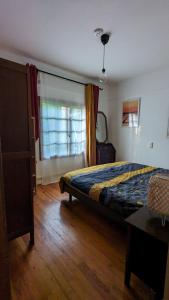 Maisons de vacances French Cottage prive calme en bord de riviere : photos des chambres