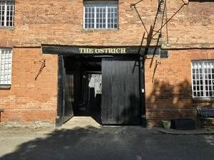 The Ostrich Pub - Little Dunham
