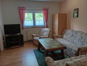 Chalupa ve Vejprtech