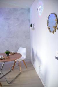 Green Park con piscina, bar, wifi, parking