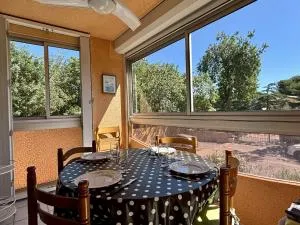 Appartement cosy à 100m de la plage avec piscine, parking privé et loggia vitrée - FR-1-225-706 - Plage dʼArgelès