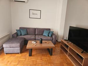 Koukoufli Penthouse 2BDS