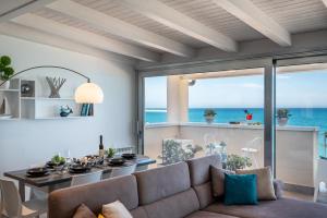 "I MORI LUXORY APARTMENTS" - Attico mansardato con incantevole vista mare
