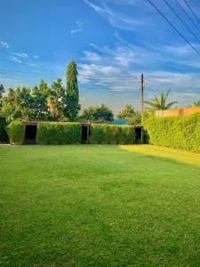 Safari Homes - Kyebando