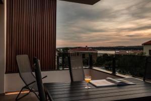 Villa Olea 150m to beach