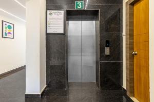Treebo Sky City Grand, 5 Min From Mangalore Airport