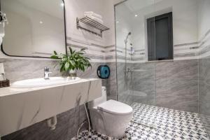 Bin Bin Hotel 12 Near Sala Residence