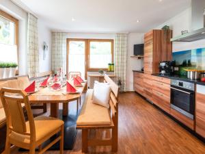 Apartment Hirsch by Interhome