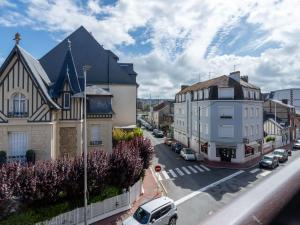 Studio Ascot by Interhome