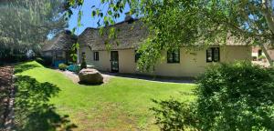 Mindedalen - Idyl tæt på alt og helt i fred