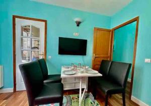 Apparemment - Tour Eiffel - Grenelle