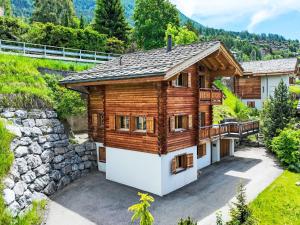 Chalet Le Grillon by Interhome