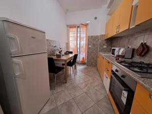 Mauris Home - CasaMauri - Adiacente Metro C