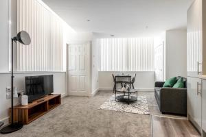 Fabulous 1 Bedroom Apartment in Central Rotherham