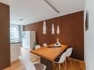 Apartment Sunshine by Interhome