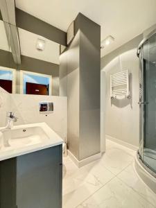 Wygodna kawalerka Grójecka 194