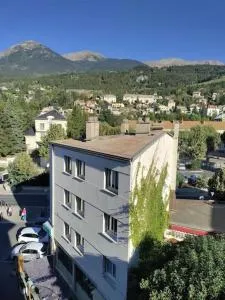 Charmant T2 - 埃姆布能