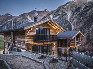 Studio Appartement Ötztaler Alpen by Interhome