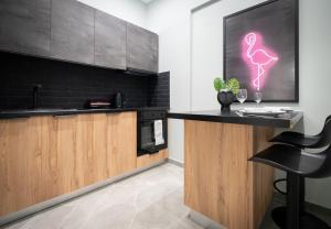 LIV - Comfortable Designer Apt in Lycabettus