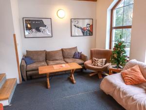 Apartment 637-3 by Interhome